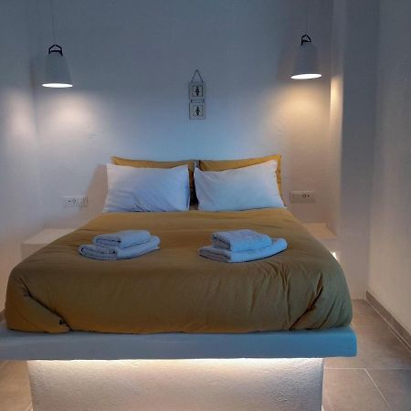 Sunny Guest House New Port Mykonos Тоурлос Экстерьер фото